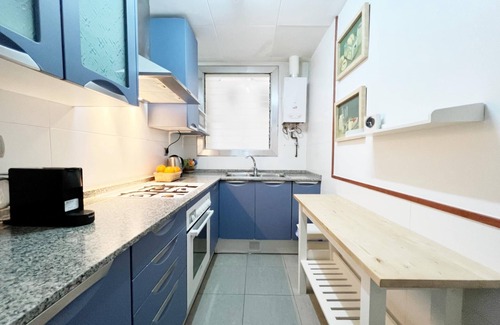 La Sagrada Familia Apartment | Casa Sagrada Familia Cathedral view