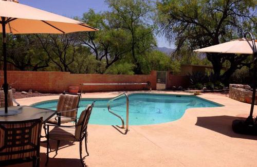 Tanque Verde House | Casa Saguaro - Newly Remodeled, Pool and Mtn Views