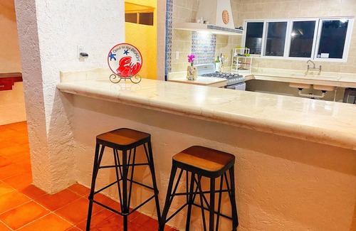 Chuburna Puerto House | Casa Saltwater Cowboy En La Playa - Beachfront Property