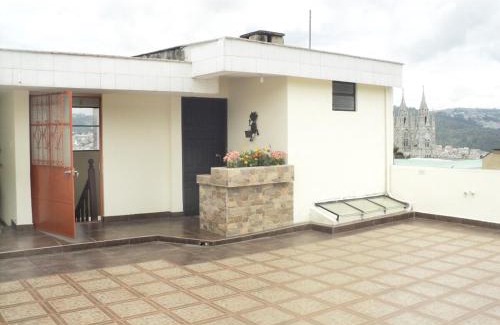 San Juan House | Casa San Juan Quito