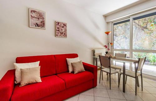 Como Apartment | CASA SOFIA- Giardino e Garage privato