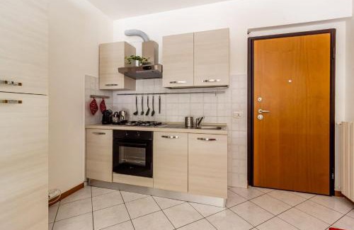 Como Apartment | CASA SOFIA- Giardino e Garage privato