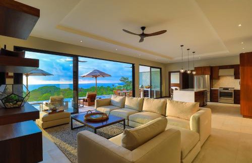Dominicalito Villa | Casa Solaz - by Pura Villas