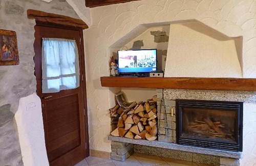Antronapiana Ski Chalet | Casa Stella Alpina