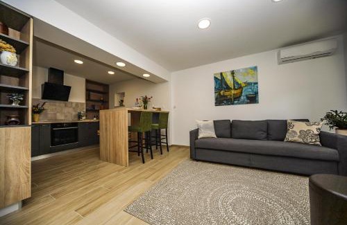 Lipa Villa | Casa Tilia
