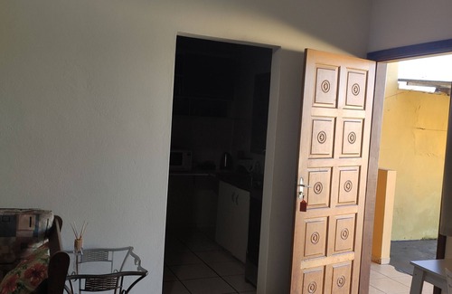 Londrina House | Casa Tokio - Near UEL