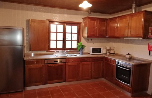 Rio De Fornos House | Casa Tradicional no Nordeste Transmontano