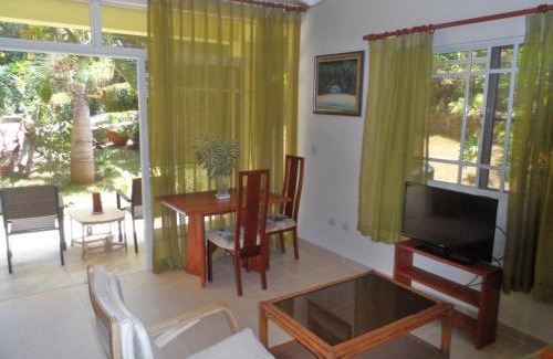 Costambar Villa | Casa Tropical