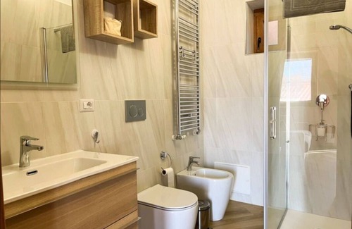 Collegno Bed & Breakfast | Casa V-Ale B&B