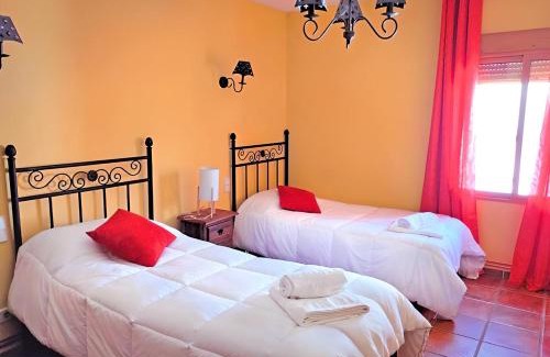 Arenas de San Pedro House | Casa Vaélico