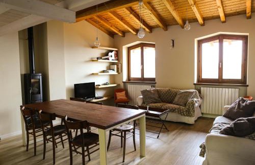 Miragolo San Salvatore House | Casa Vacanza Pratolungo