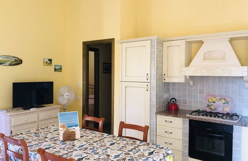Porto Pino House | Casa Vacanze a Pochi Passi Dalla Bellissima Spiaggia di Portopino