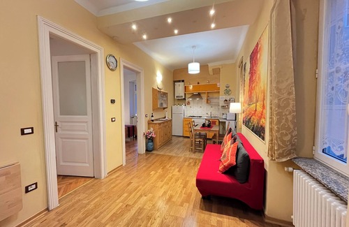 Citta Nuova-Barriera Nuova-San Vito-Citta Vecchia Apartment | Casa vacanze Desiderio- Holiday flat