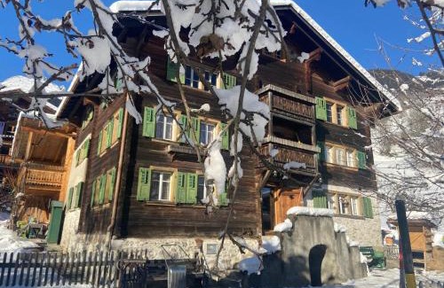 Trun Apartment | Casa Vegana, 3,5 Zi Wohnung, 5 PL, 2 Bäder