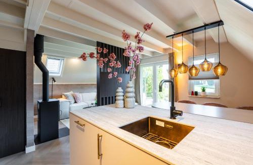 Gramsbergen House | Casa Vida Verde - Luxe vakantiewoning aan het water!