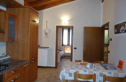 Idro Apartment | Casa Vittoria type V1, up to 5 people, garden, only 200m to the lake/beach