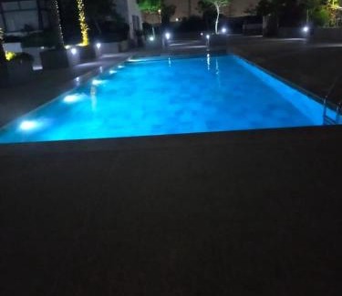 Casablanca Apartment | CASABLANCA BORD dE MER A 200 m DE LA PLAGE Appartement Haut de gamme 2 Chambres avec 2 Salles de bain Piscine Salle de Sport plage