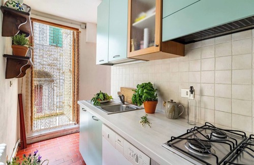 Ventimiglia House | CasaDelGrillo Countryhouse in Liguria close to the sea and the Côte d'Azur.