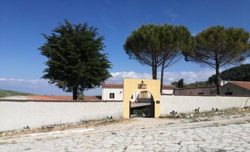 Castronuovo di Sicilia Bed & Breakfast | Casale di Riena