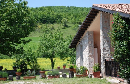 Casali di Serravalle Bed & Breakfast | Casale la Torretta