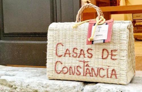 Constancia House | CASAS de CONSTÂNCIA