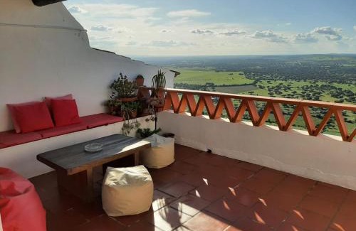 Monsaraz House | Casas Letizia e Sebastião