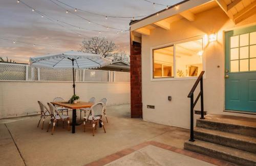 The Plaza House | Cascade Cove - Heated Pool Spa - Billiards and Lounge