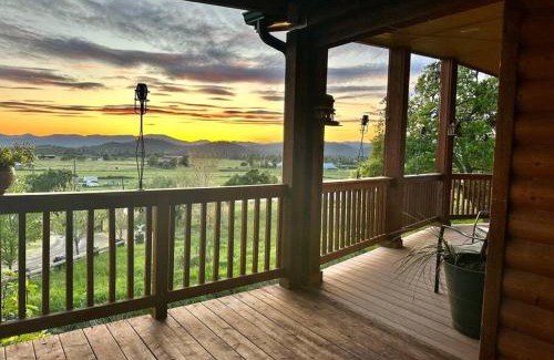 Eagle Point House | Cascade Sunset House - Crater Lake Adventures!