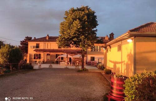 Casteggio House | Cascina Angelina