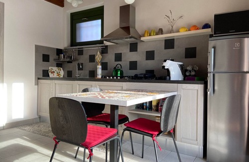 Nizza Monferrato House | Cascina dei Giacinti Farmhouse: Hazelnut Cottage