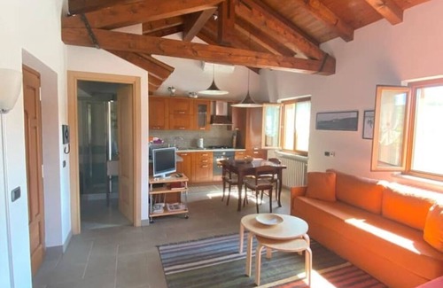 Nizza Monferrato House | Cascina dei Giacinti Farmhouse: Grape Cottage