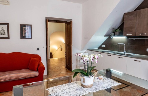 Frasso Telesino Apartment | Casetta Vacanze - Camera doppia con bagno privato esterno