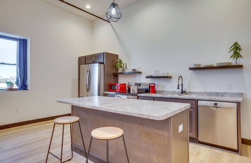 Cashton Apartment | Cashton Studio Apartment: Steps to Downtown!