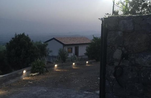 Ragalna House | Casina sull’etna