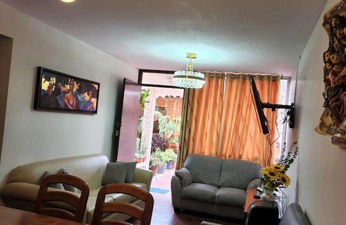 San Borja House | Casita Cultura