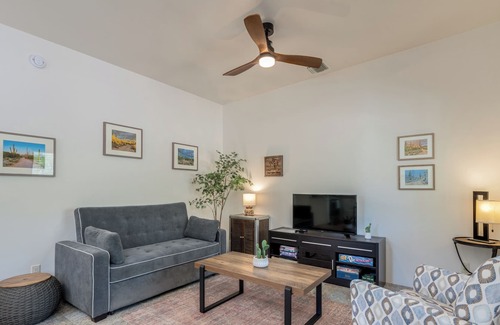 Rancho Sierra Cottage | Casita Del Sahuaro - Cottage in the Cactus Forest - Near Saguaro National Park