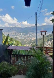Medellin House | Casita el mirador solo naturaleza