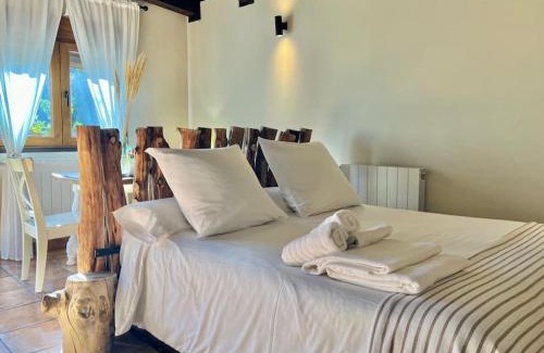 El Berrueco House | Casita Rural de Campo con Jardín Privado