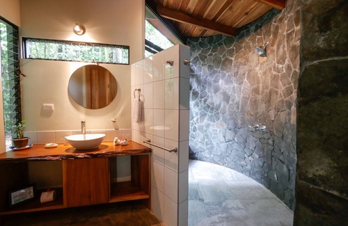 Bijagua House | Casitas Tenorio B&B