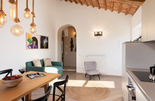 Pomarance Villa | Casolare San Martino 16+1, Emma Villas