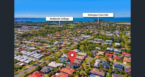 Wellington Point House | CASSA WELLINGTON POINT - Spacious 4BR Home w Pool