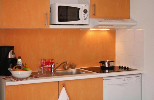 Cassen House | Cassen Residence Les Hameaux Stay