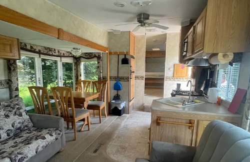 Stokes Bay House | Cast Away @ Cabinco #29
