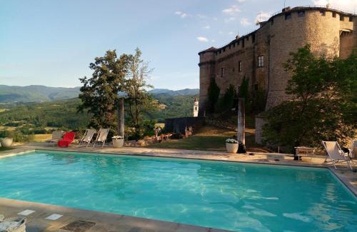 Compiano Hotel | Castello Di Compiano Hotel Relais Museum