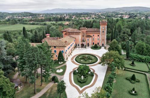 Capriva del Friuli Hotel | Castello Di Spessa - Residenze d'epoca