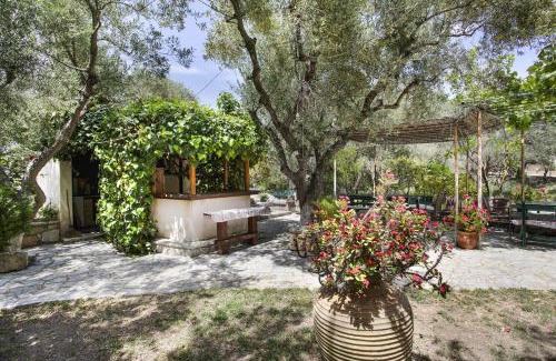 Limni Keri Apartment | Castellos Bellos Studio 7