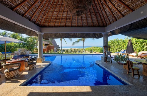 Santa Maria Colotepec Villa | Castillo Encantado - Your Doorway to Paradise