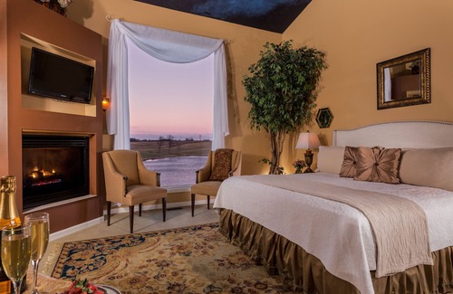 Allegan Bed & Breakfast | Castle in the Country