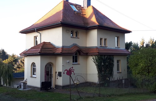 Ebersbach Villa | Castle of the Wind
