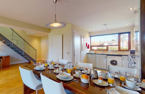 Castlemartyr Ski Chalet | Castlemartyr Holiday Lodges (3 Bed)